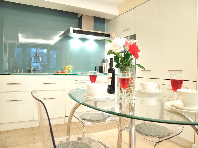 Amber Nike Apartments London Bagian luar foto